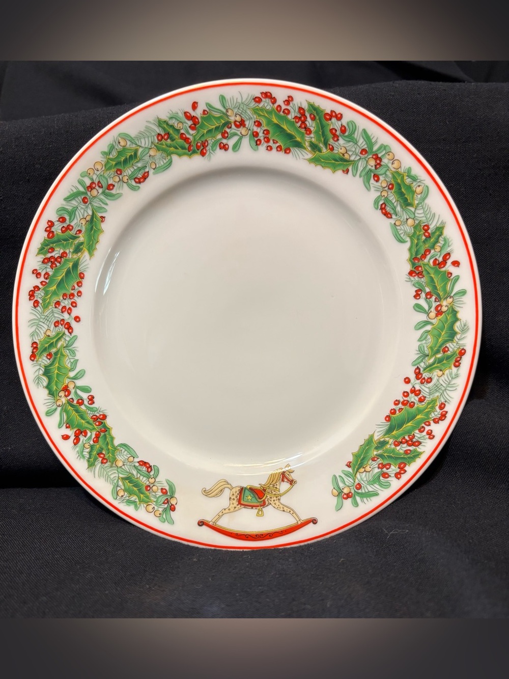 Vista Alegre Christmas Magic Rocking Horse Desert Plate